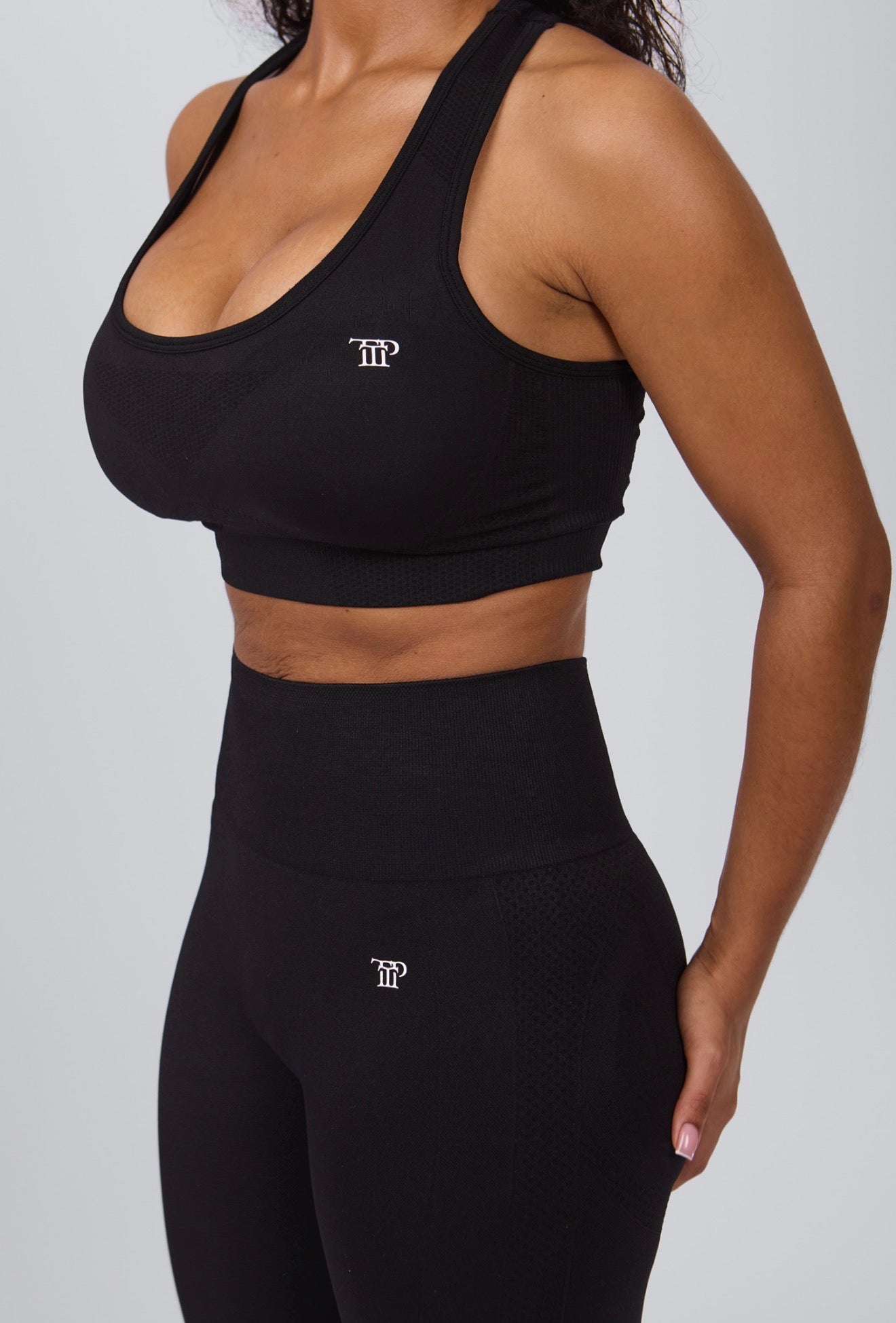 Classic Sports Bra - Black