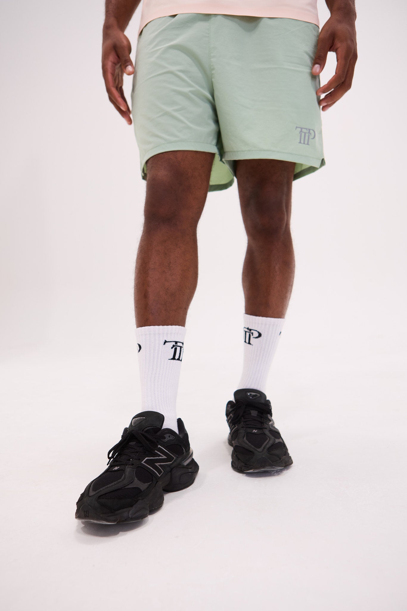 Motion FIex Shorts - Sage Green